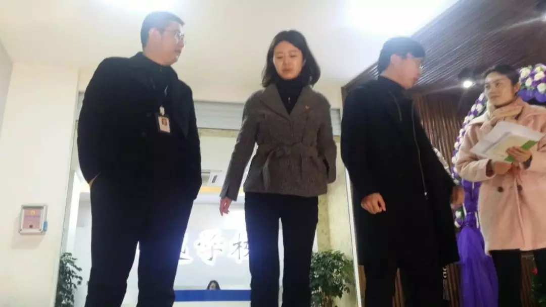 熱烈祝賀川越教育共青團(tuán)總支部委員會(huì)成立了！
