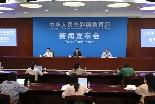 教育部：學生體育鍛煉不允許佩戴N95口罩！在校不戴口罩須滿足三個條件！