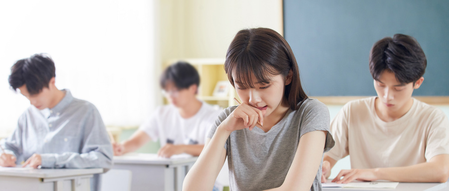 什么是本科提前批？本科提前批有哪些大學/專業(yè)？哪些考生可以報？