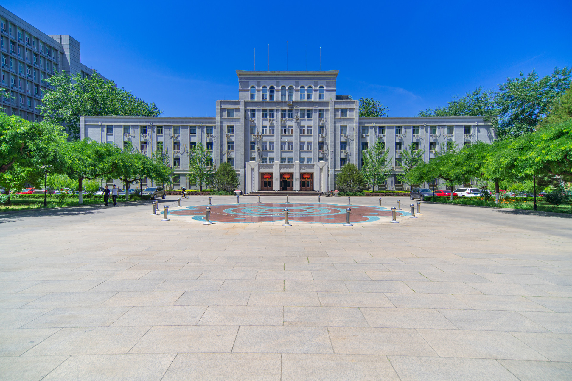 那些被迫輟學、分流到職高的孩子，后來怎么樣了？看完他的故事，才知道上不了高中意味著什么……