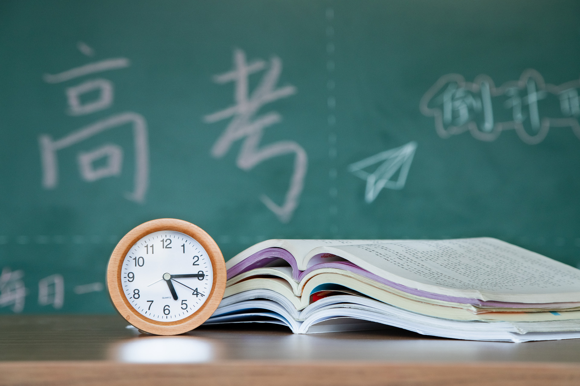 美術(shù)藝考難考嗎？